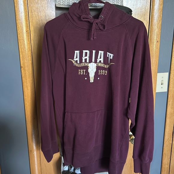 Ariat Tops - Ariat women’s hoodie, size XL